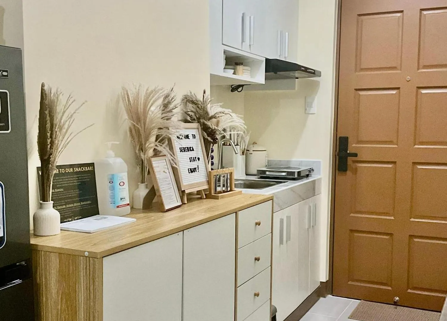 Vivaldi Residences Near Roxas Night Market, Davao City 0*,